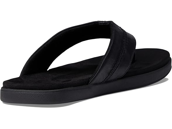 Koolaburra by UGG Men's Treeve Sandal (10)
