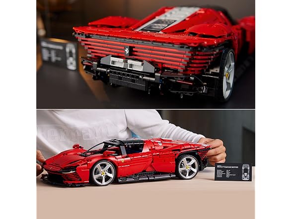 LEGO Technic Ferrari Daytona SP3 42143
