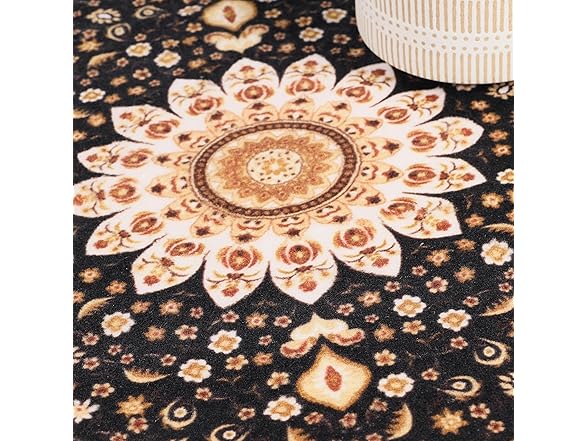 Superior 2'7"x6' Classic Floral Medallion Indoor Area Rug