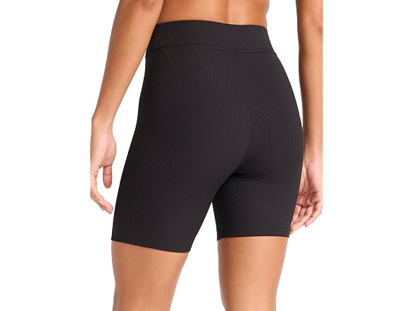 Reebok Women (XS) Rib-Knit Bike 6” Short