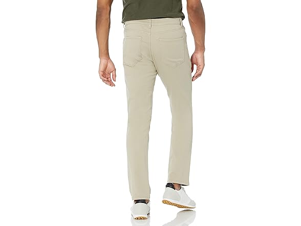 Amazon Essentials Men's Athletic-Fit Stretch Jeans