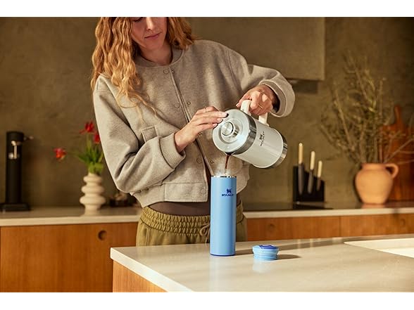 Stanley Transit FlipTop Mug, 16oz, Daffodil