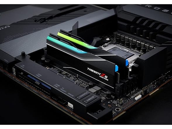 G Skill F5-6400J3239G16GX2-TZ5NR Mem 2