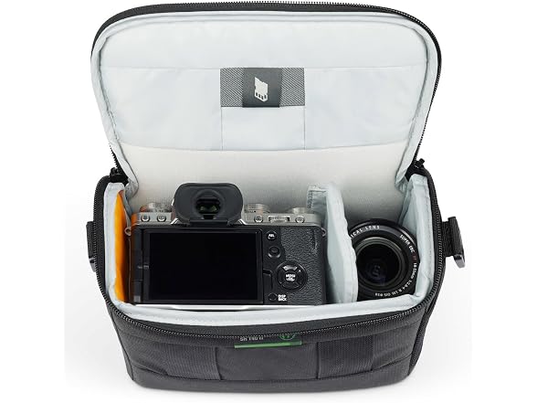 Lowepro Adventura SH 140 III 3L Shoulde