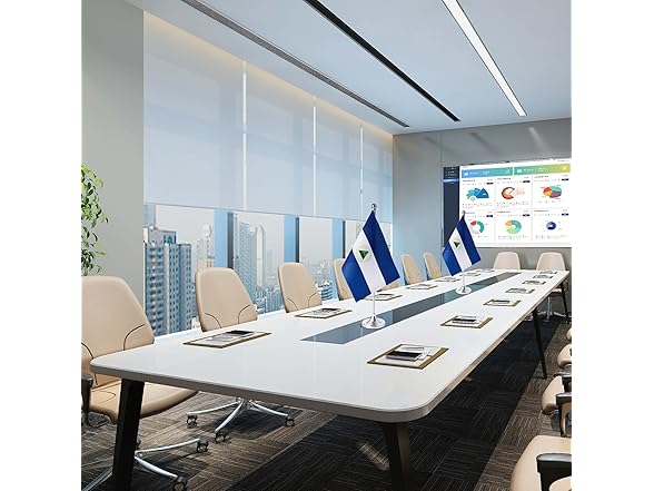 Nicaragua Flag Table Flag 2Pk w/Stand