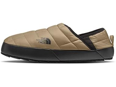 $39.99, Was $59, 32% Off! The North Face Men's Lifestyle Slippers dealfomo