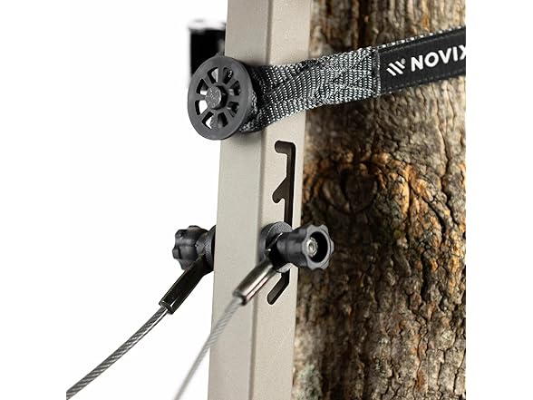 NOVIX Echo Lightweight Hang On Tree Stand