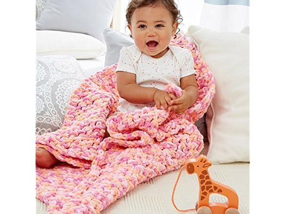 Bernat Baby Blanket Yarn, 3.5 oz, Gauge 6 Super Bulky, Peachy