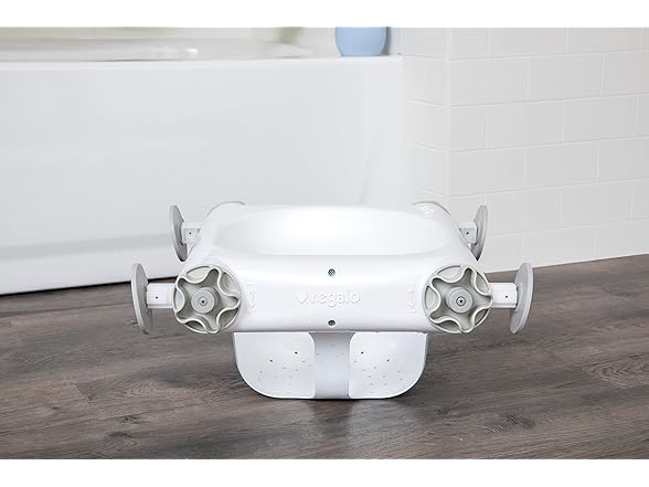 Regalo Baby Basics Bath Seat