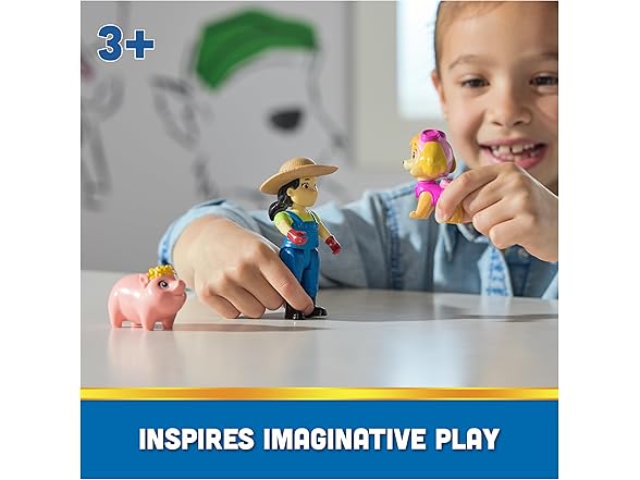 Paw Patrol Skye, Farmer Yumi & Piggie Figures