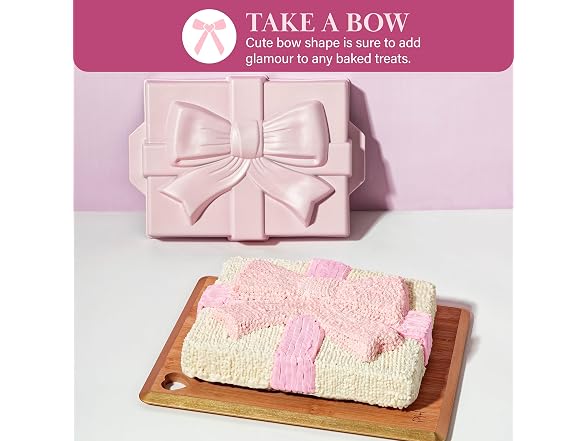 Paris Hilton Gift Box with Bow Cake Pan