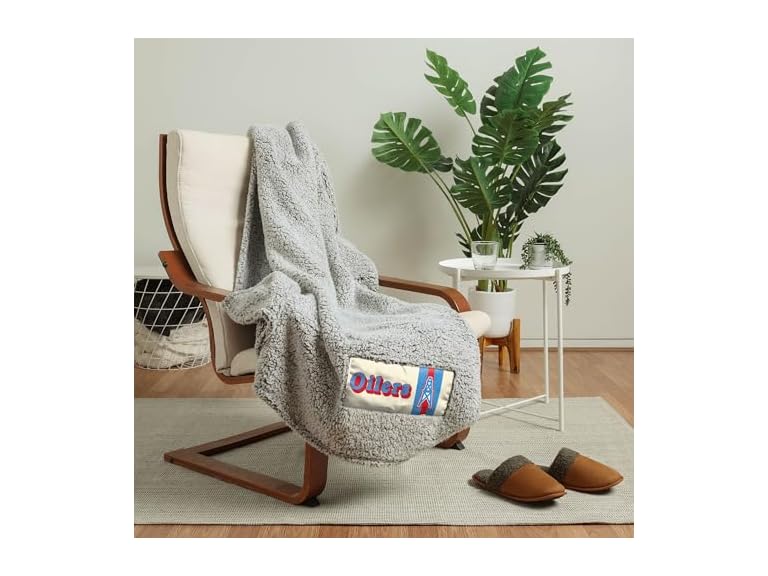 Tennessee Oilers Retro Cloud Sherpa