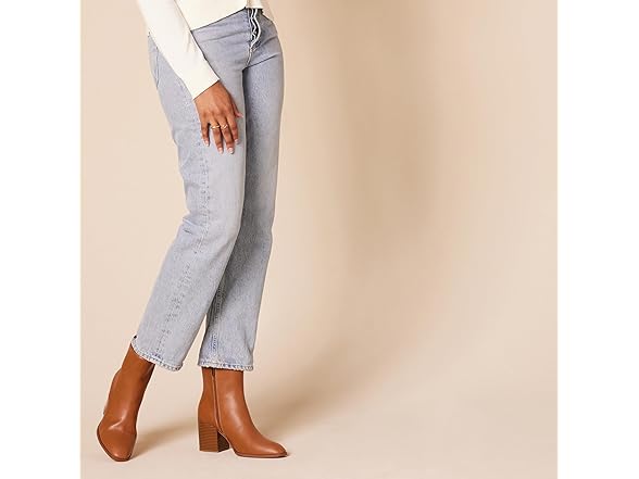 Amazon Women's Clean Heel Ankle Boot