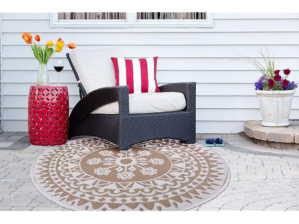 DII Outdoor Rugs Collection Reversible Woven, 5' Round, Taupe Floral