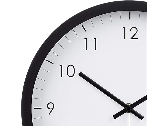 Amazon Basics Classic 12" Wall Clock