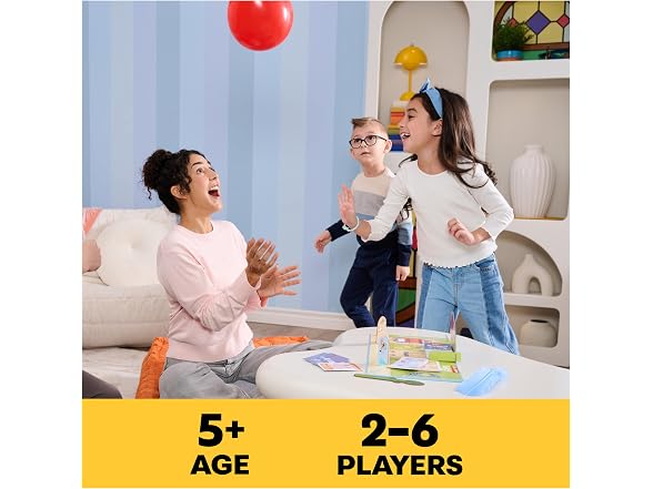 Spin Master Games Bluey Beat the Parents Board Game