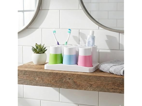 Basicwise Plastic Bathroom Toothbrush Holder