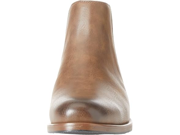 Amazon Essentials Men Leather Chelsea Boot