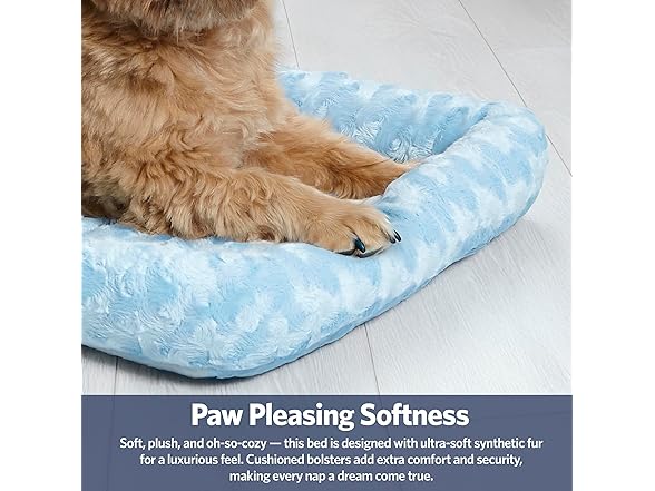 Fashion Dog Bed – Blue Faux Fur Bolster