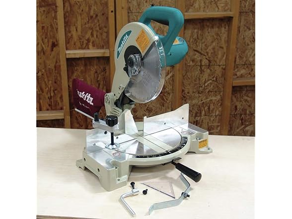 Makita LS1040 10 in Compound Miter Saw