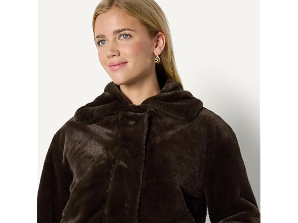 Amazon Essentials Women's Faux Fur Jacket (XS)