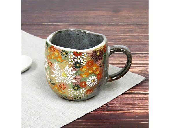 Kutani Porcelain Yaki(ware) Coffee Mug