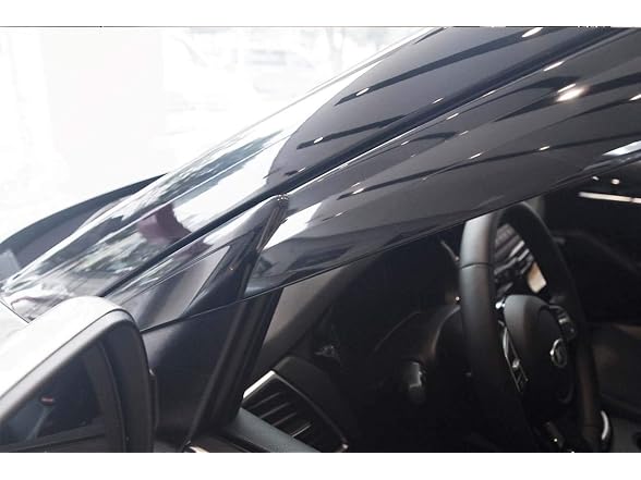 AUTO CLOVER Side Rain Guards Wind Seltos