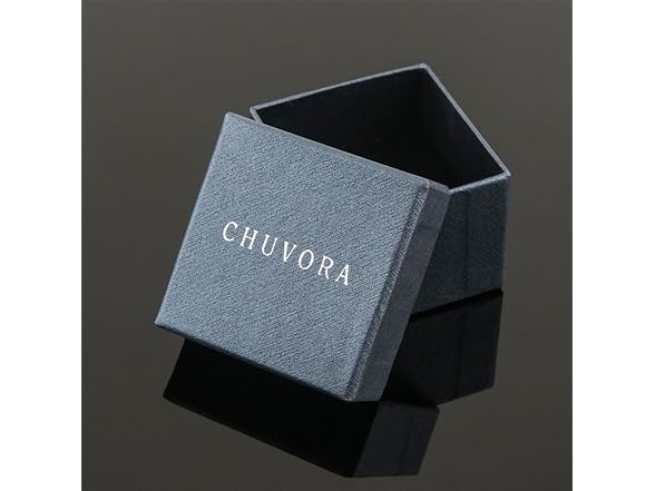 CHUVORA Celtic Knots Stud Earrings