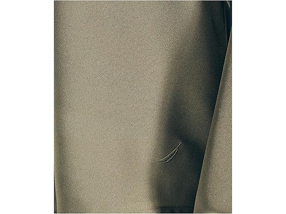 Nautica Womens VNeck Woven Shirt (M)