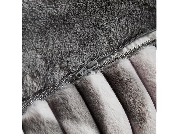 Modern Threads Ribbed Plush Two-Tone Cuddler Silver