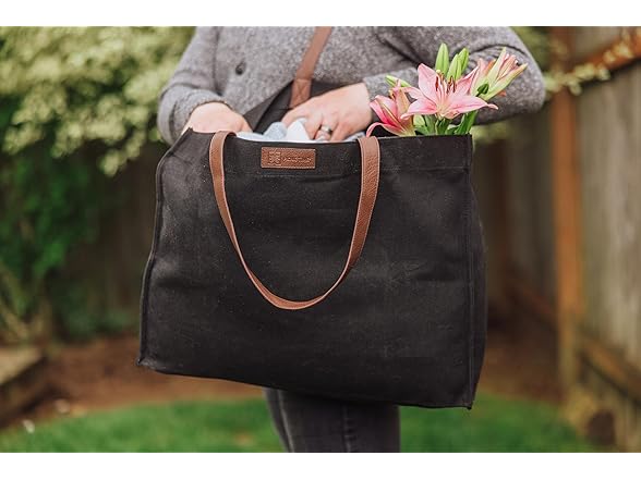 PICNIC TIME Market Waxed Canvas Tote with Leatherette Handles