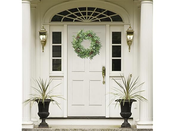 Softflame Artificial Eucalyptus Wreath, 24"