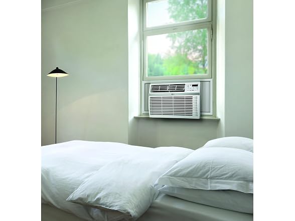 LG LW2524RD 24,500 BTU Window Ac 230V 1,560 Sq.Ft