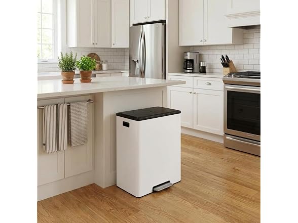 OUTLANE 16 Gal Step-On Recycling Bin