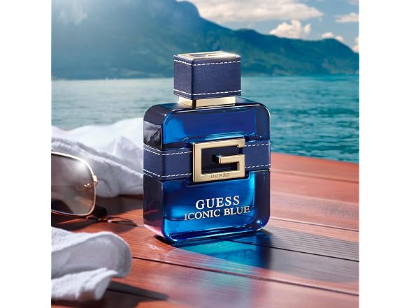 Guess Iconic Blue Men Eau de Parfum Perfume