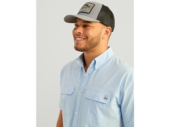 HUK Men's Next Level Button Down Shirt (Small)
