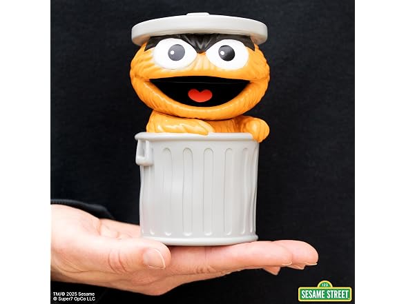 Super7 Fun! Fun! Sesame Street Oscar the Grouch