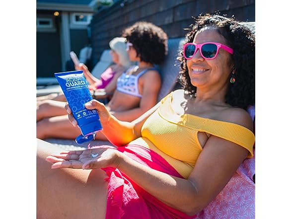 AQUA GUARD Pre-Swim Hair Defense