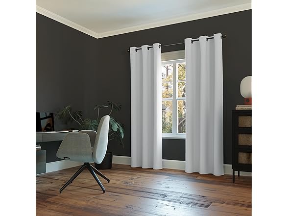 Sun Zero 40"x84" Easton Blackout Curtain