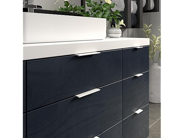 Richelieu Hardware 5 1/16" Center-to-Center Pull