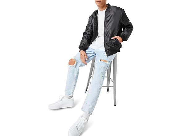 Forever 21 (32) Slim-Fit Jeans