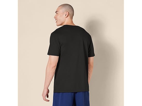 Amazon Essentials Mens Moisture Wicking Tech Tee 2Pk