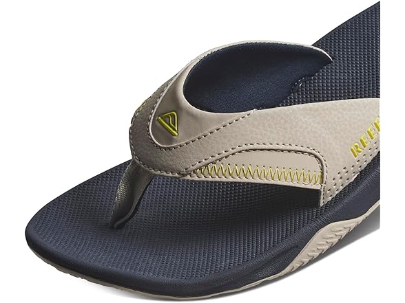 REEF Fanning Mens Bottle Opener Flip Flop