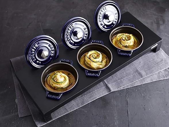 Staub 3 Mini Casseroles Wood Shelf Blk