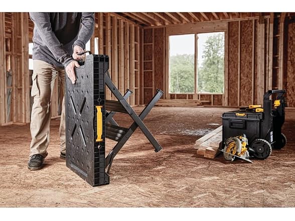 Dewalt DWST11556 33in Express Folding Workbench