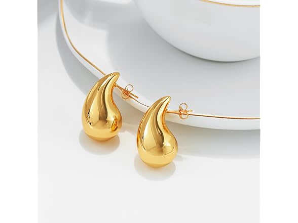 AMYGEM Gold Geometric Waterdrop Earrings