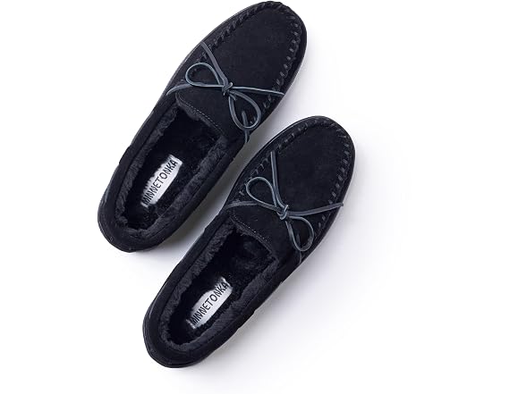 Minnetonka Men's Pile Lined Moccasin