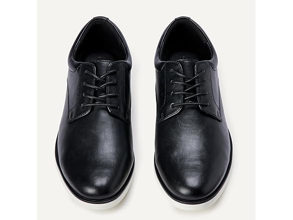 Amazon Essentials Men's Casual Derby Dress Shoes