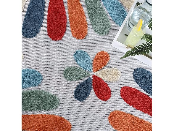 Superior Oversized Floral Indoor Outdoor Area Rug, Multicolor