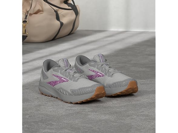 Brooks Divide 4 Women's Shoes